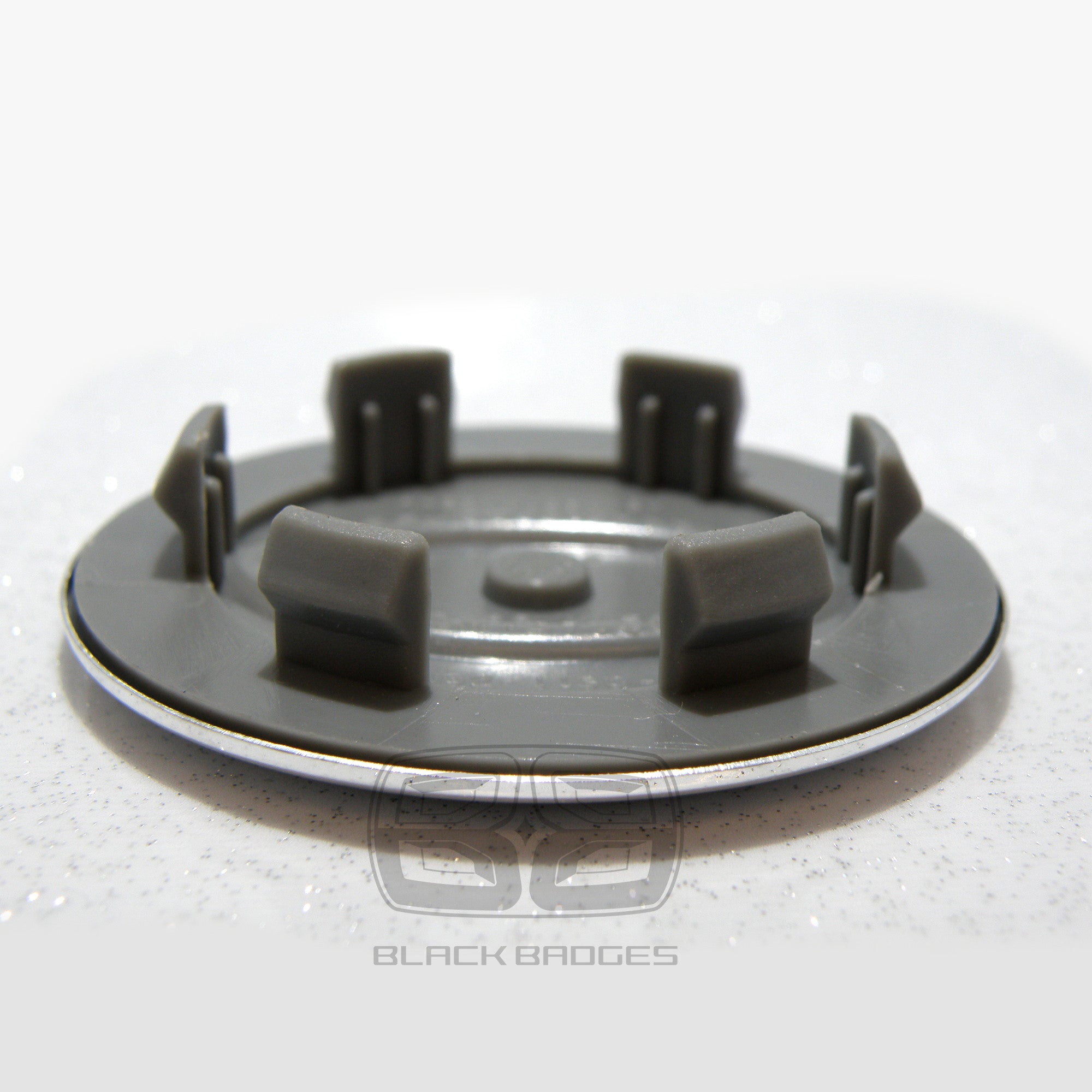 GENUINE 62mm LAND ROVER SPORT VOGUE BLACK ALLOY WHEEL CENTRE CAPS