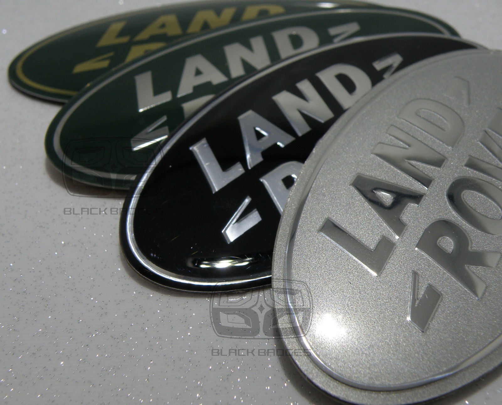 LAND ROVER DISCOVERY 4 BIGGER LARGE FRONT OVAL GRILL BADGE GREEN GOLD 09-14