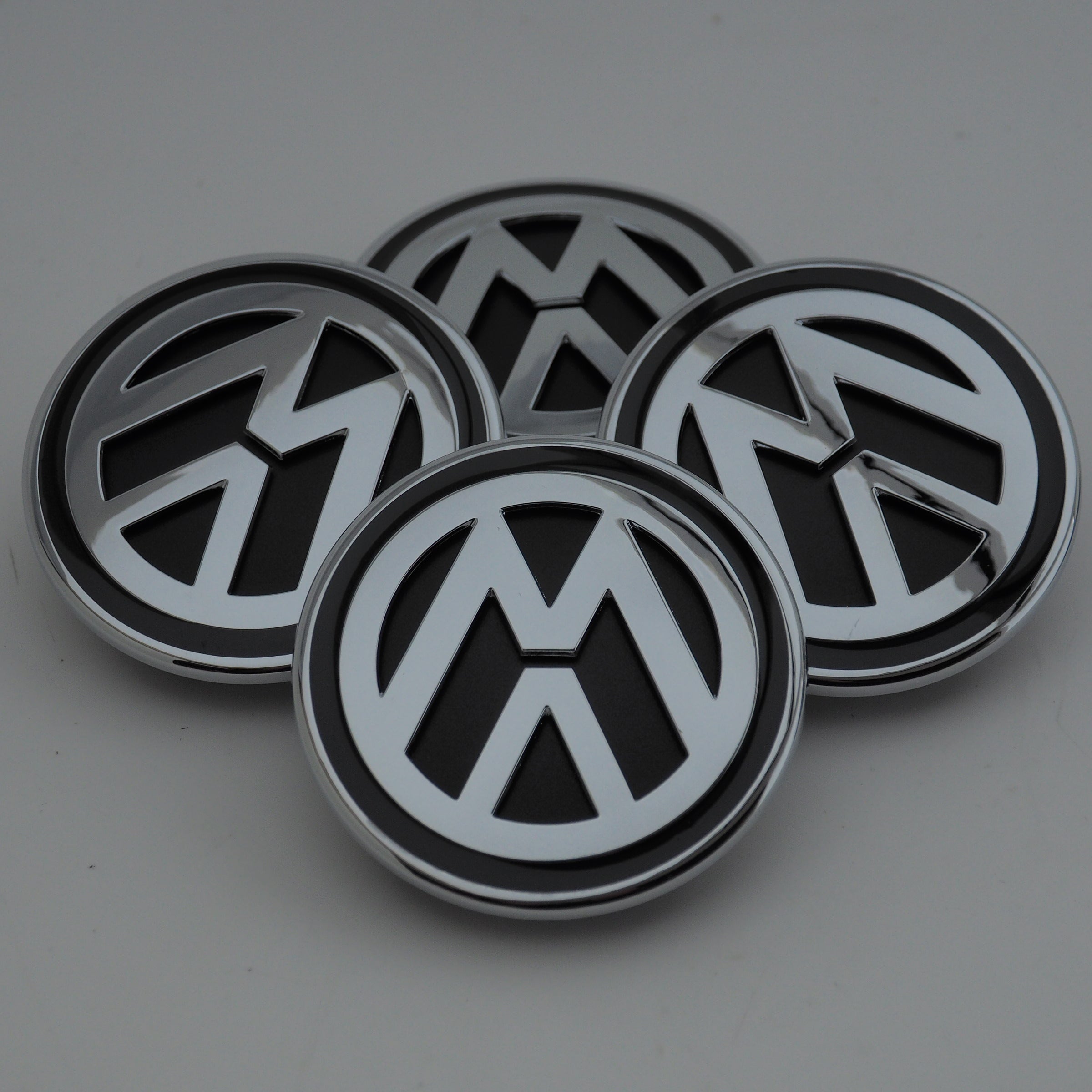 BLACK CHROME RANGE ROVER SIZED VW T5 T6 TRANSPORTER ALLOY WHEEL CENTRE CAPS