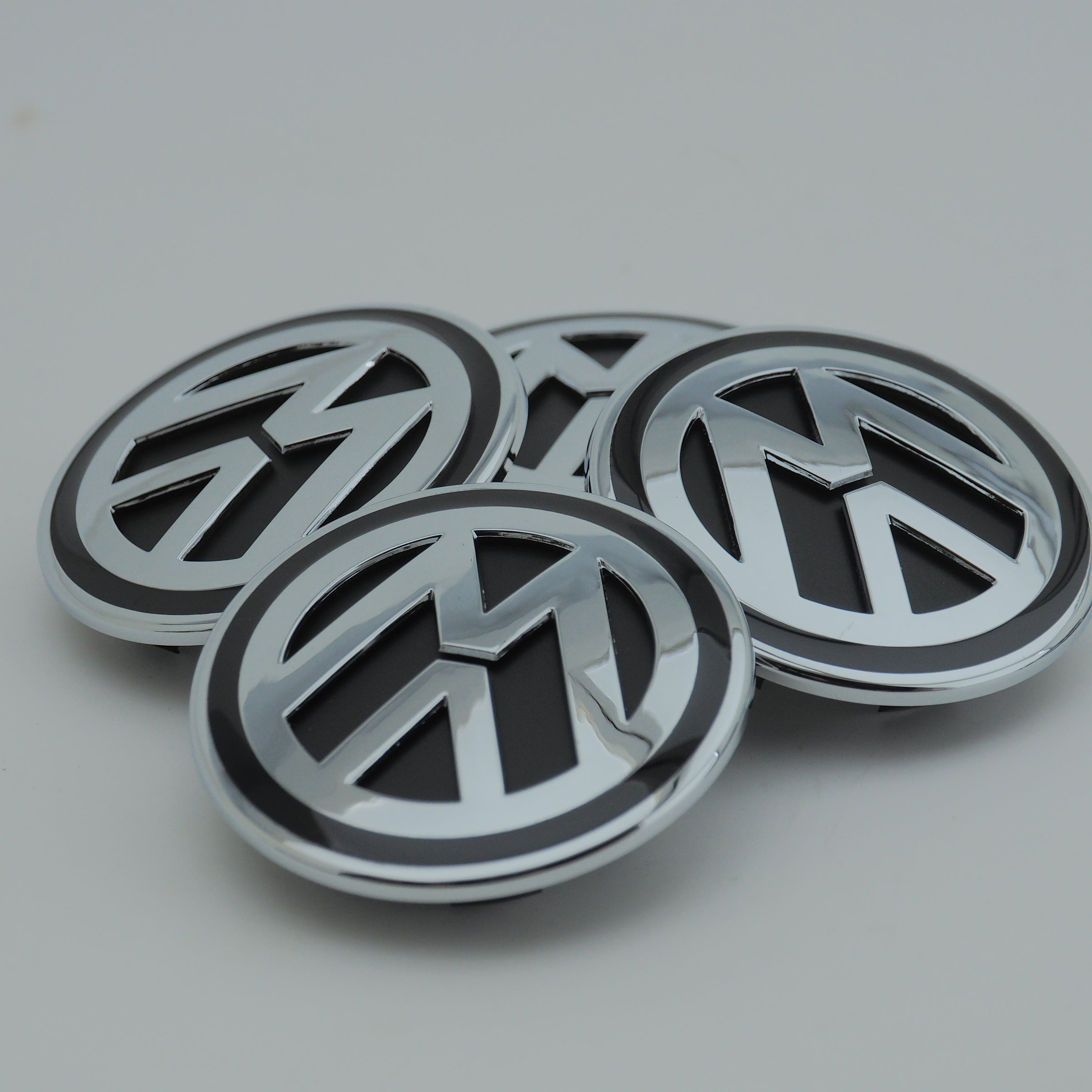 BLACK CHROME RANGE ROVER SIZED VW T5 T6 TRANSPORTER ALLOY WHEEL CENTRE CAPS