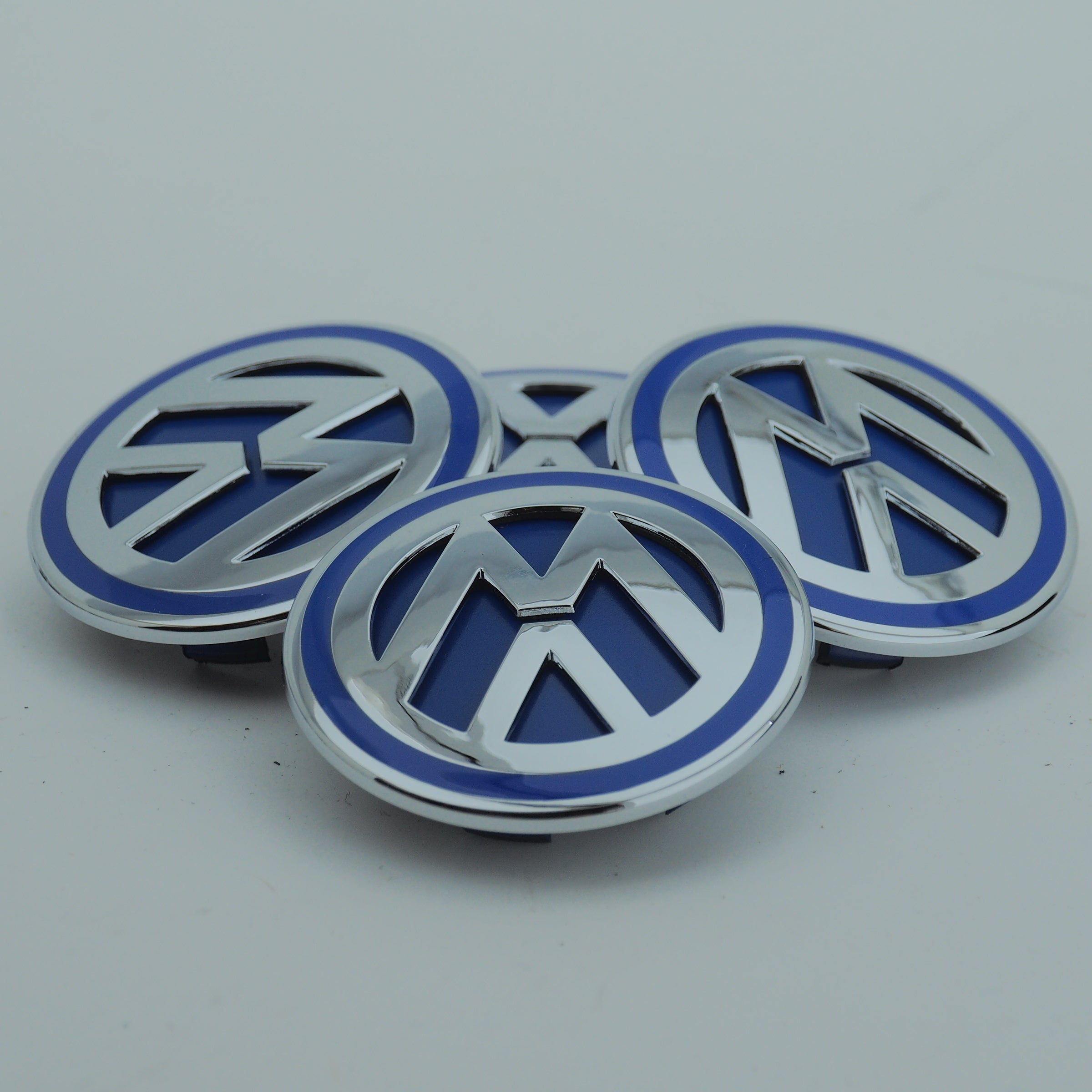 BLUE CHROME RANGE ROVER SIZED VW T5 T6 TRANSPORTER VAN ALLOY WHEEL CENTRE CAPS