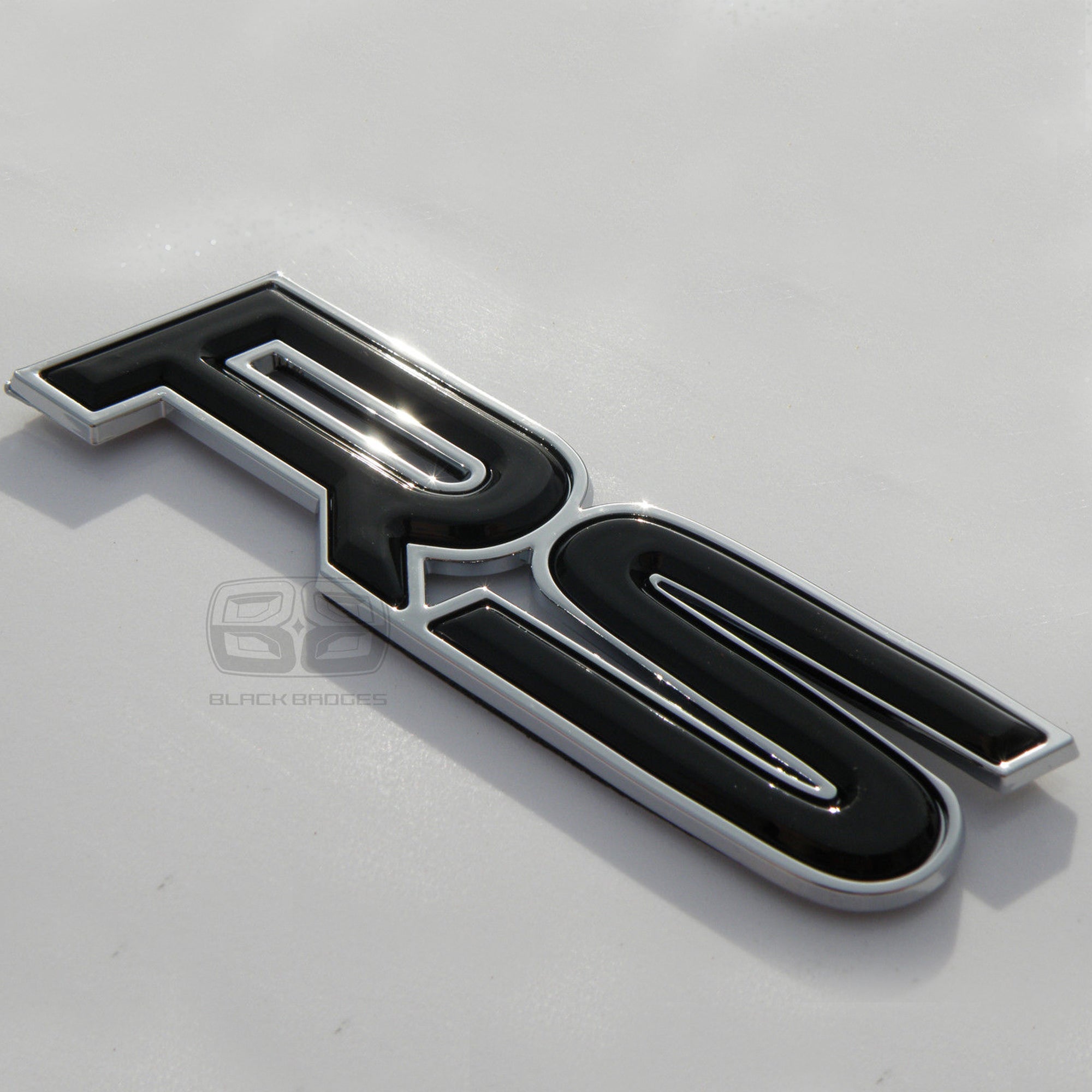 RS BLACK CHROME LIP EDGE BADGE