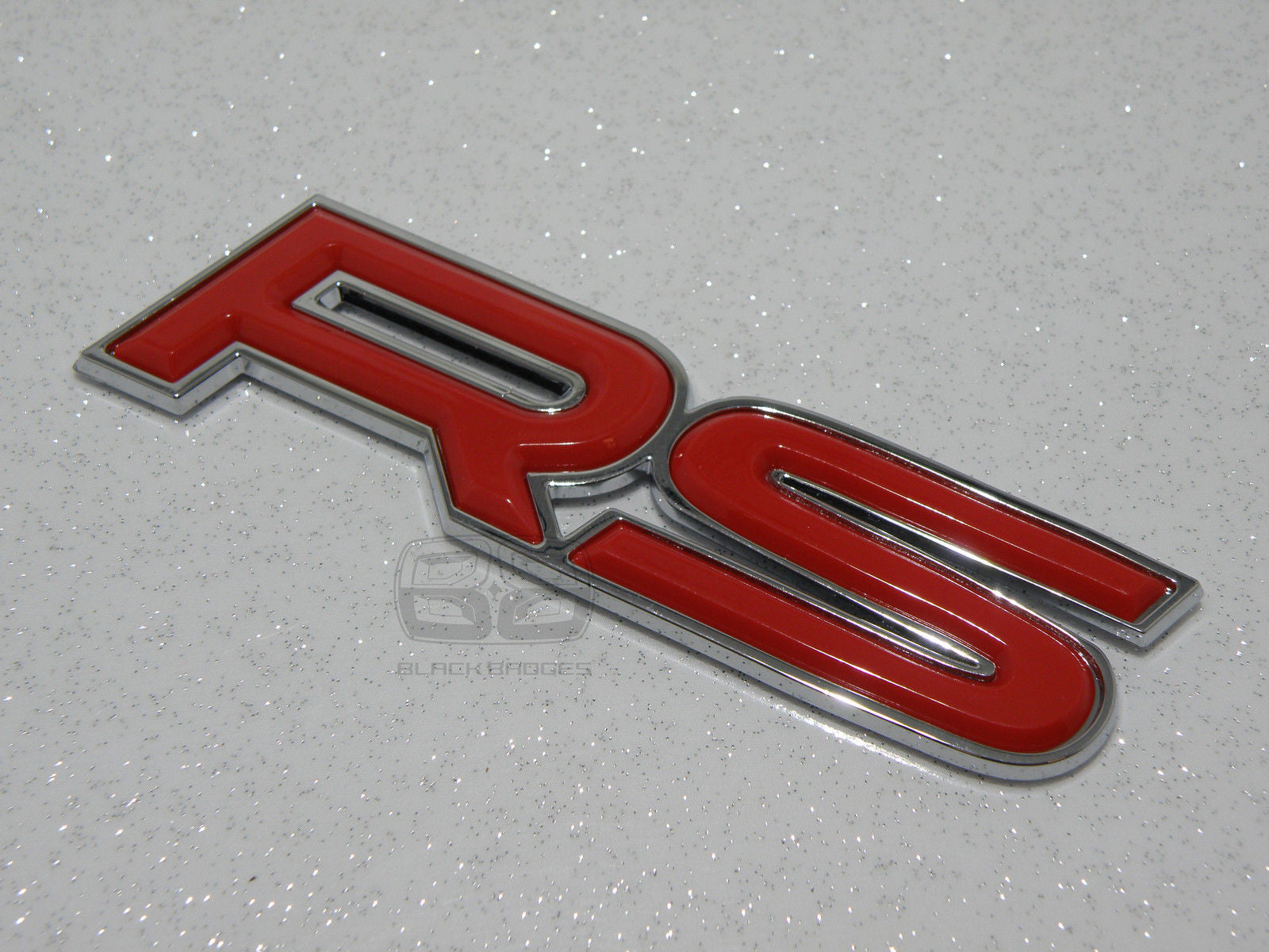 RS RED CHROME LIP EDGE BADGE