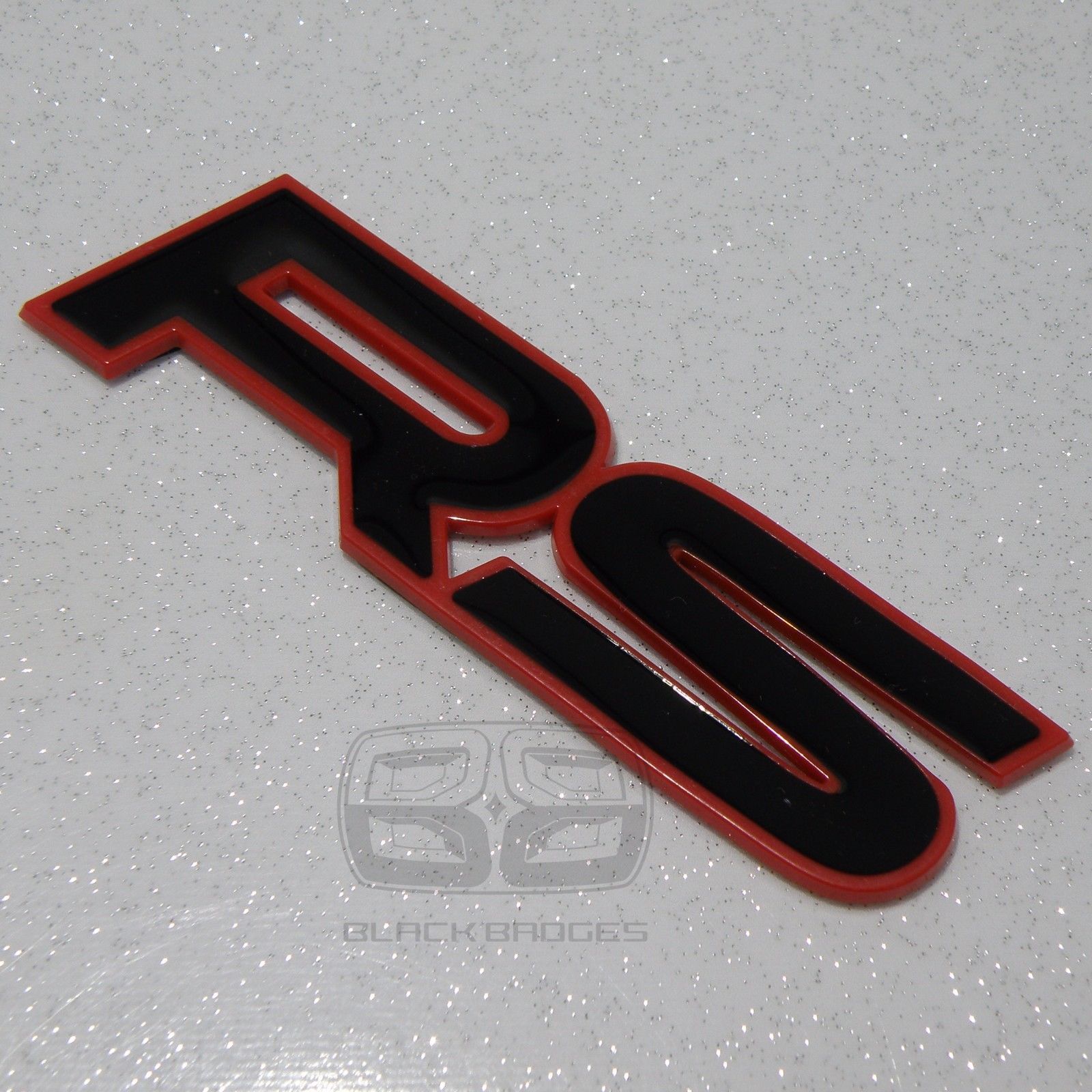 RS BLACK RED LIP EDGE BADGE