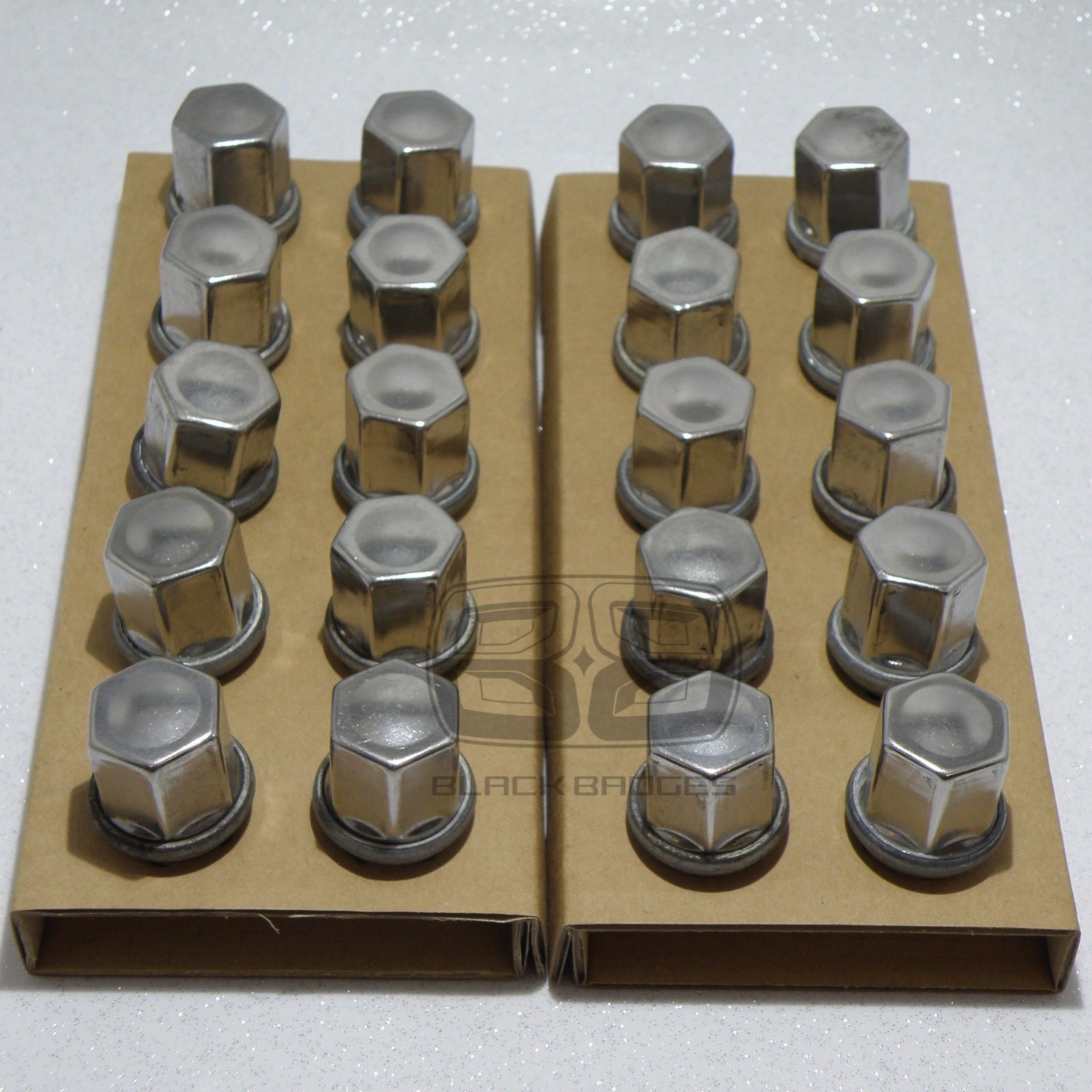 20x GENUINE OEM LAND RANGE ROVER EVOQUE ALLOY WHEEL NUTS STAINLESS CAPS BOLTS