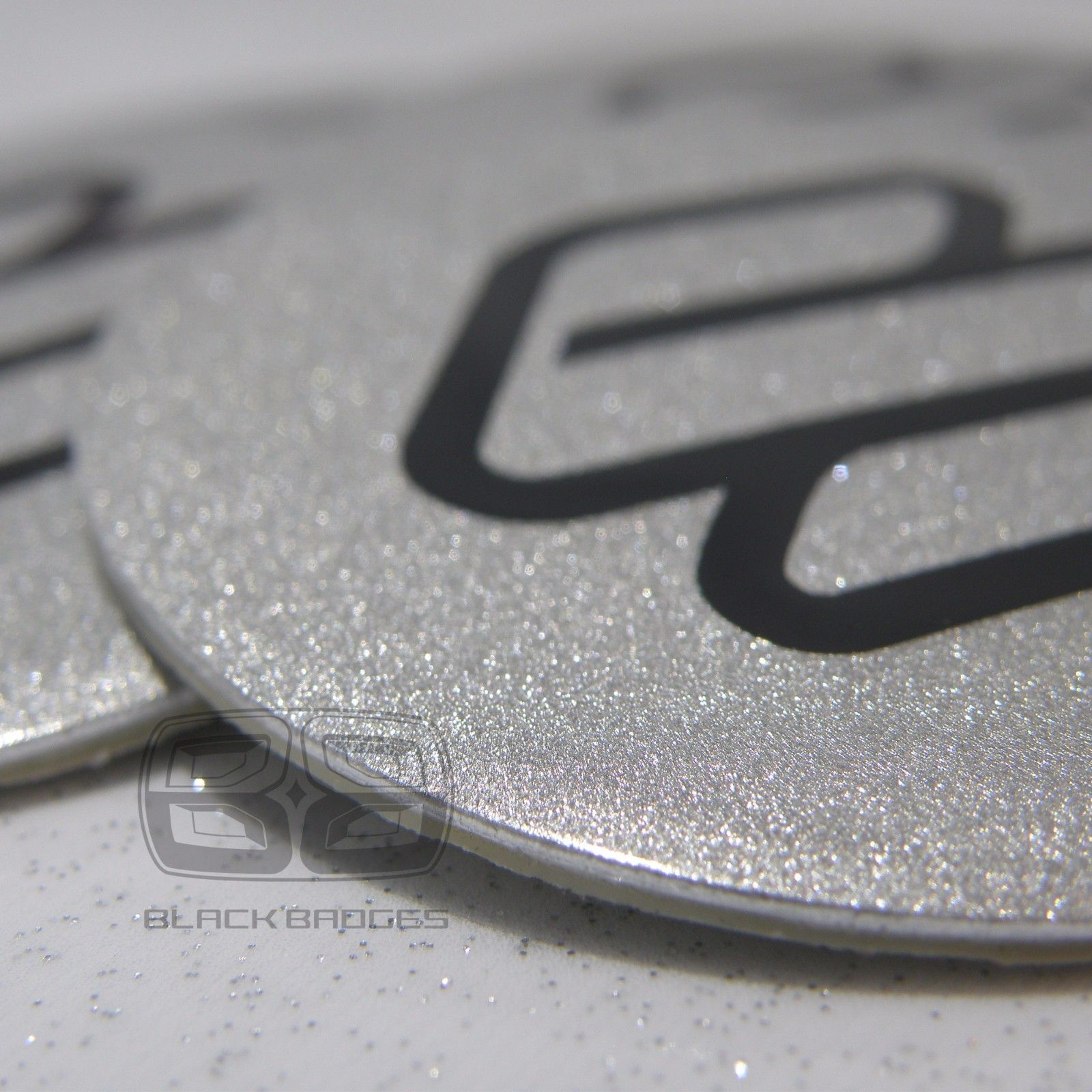 60mm SUZUKI ALLOY WHEEL CENTRE CAP BADGES CAPS 50 mm 6CM SPARKLE SILVER BLACK